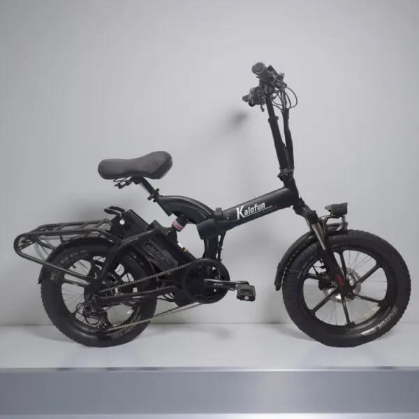 קל אופן AMG - אפור אדום