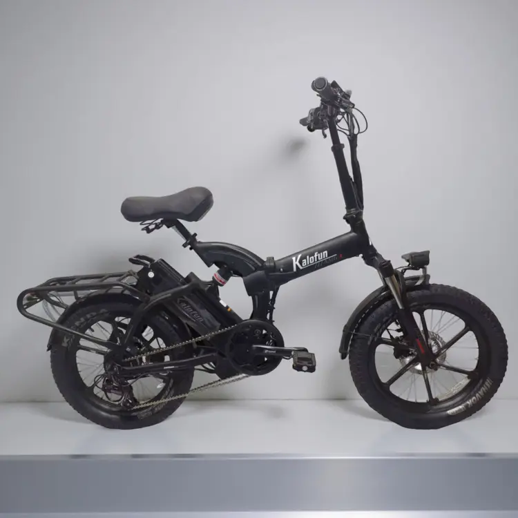 קל אופן AMG - אפור אדום